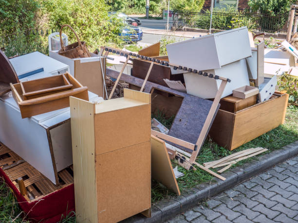 Best Commercial Cleanout Services  in Ukiah, CA